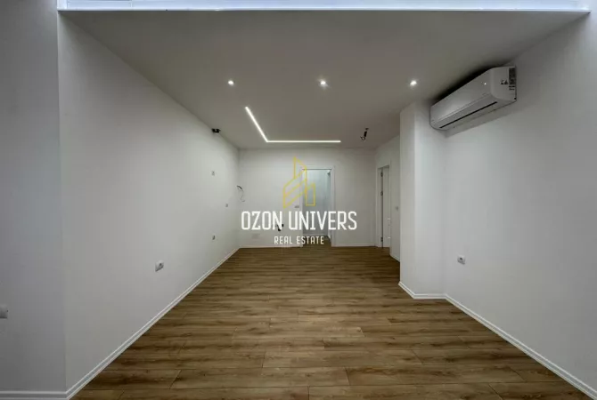Shtepi ne shitje Apartament ne Tirane, 1+1, Mobilimi E mobiluar, Pagesa 165,000  Euro.
