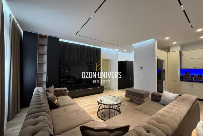 Shtepi me qera 2+1 ne Tirane - 1,200 Euro