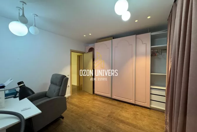 Shtepi me qera Apartament ne Tirane, 2+1, Mobilimi E mobiluar, Pagesa 700  Euro.