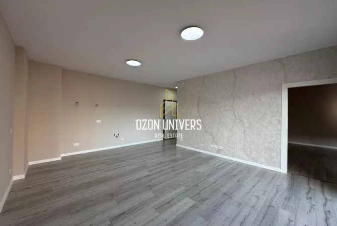 Shtepi me qera 1+1 ne Tirane - 680 Euro