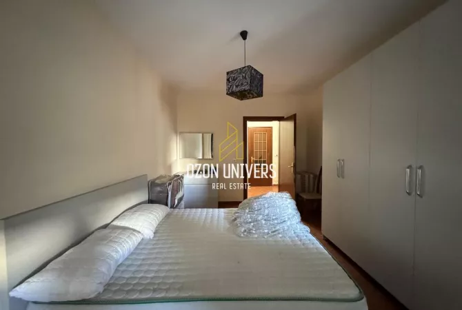 Shtepi me qera Apartament ne Tirane, 2+1, Mobilimi E mobiluar, Pagesa 600  Euro.