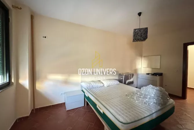 Shtepi me qera Apartament ne Tirane, 2+1, Mobilimi E mobiluar, Pagesa 600  Euro.