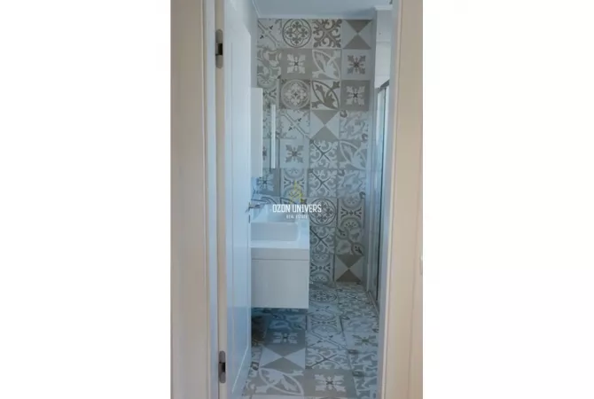 Shtepi ne shitje Vila Luksoze ne Durres, 4+1, Mobilimi E mobiluar, Pagesa 900,000  Euro.