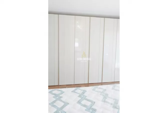 Shtepi ne shitje Vila Luksoze ne Durres, 4+1, Mobilimi E mobiluar, Pagesa 900,000  Euro.