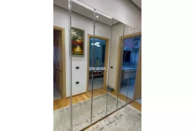 Shtepi me qera Apartament ne Tirane, 2+1, Mobilimi E mobiluar, Pagesa 1,000  Euro.