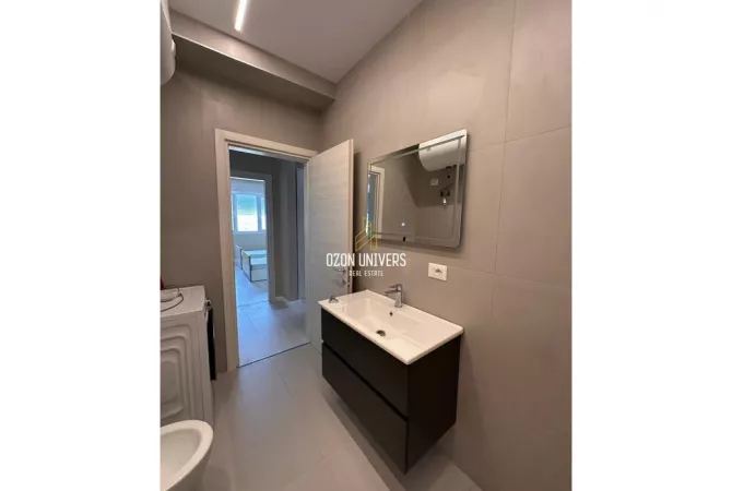 Shtepi me qera Apartament ne Tirane, 2+1, Mobilimi E mobiluar, Pagesa 80,000  Leke.