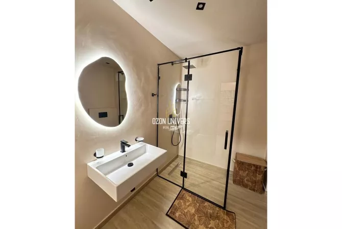 Shtepi me qera Apartament ne Tirane, 1+1, Mobilimi E mobiluar, Pagesa 80,000  Leke.