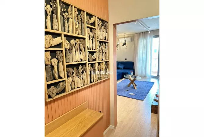 Shtepi me qera Apartament ne Tirane, 1+1, Mobilimi E mobiluar, Pagesa 80,000  Leke.