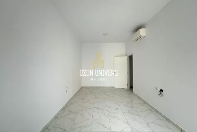 Shtepi me qera Apartament ne Tirane, 3+1, Mobilimi Bosh, pa mobiluar, Pagesa 1,000  Euro.