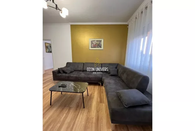 Shtepi me qera 2+1 ne Tirane - 1,500 Euro