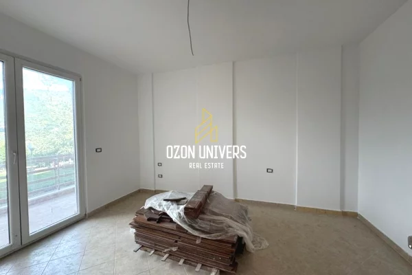 Shtepi ne shitje Apartament ne Tirane, 2+1, Mobilimi Bosh, pa mobiluar, Pagesa 133,920  Euro.
