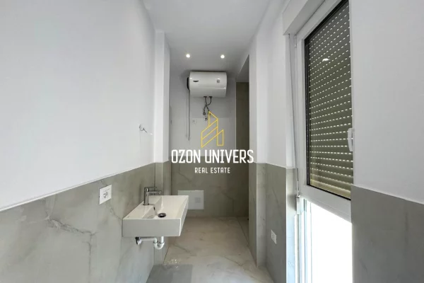 Shtepi me qera Shtepi Private ne Tirane, 2+1, Mobilimi Bosh, pa mobiluar, Pagesa 1,200  Euro.