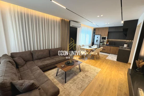 Shtepi ne shitje 2+1 ne Tirane - 240,000 Euro
