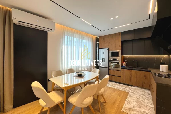 Shtepi ne shitje 2+1 ne Tirane - 240,000 Euro