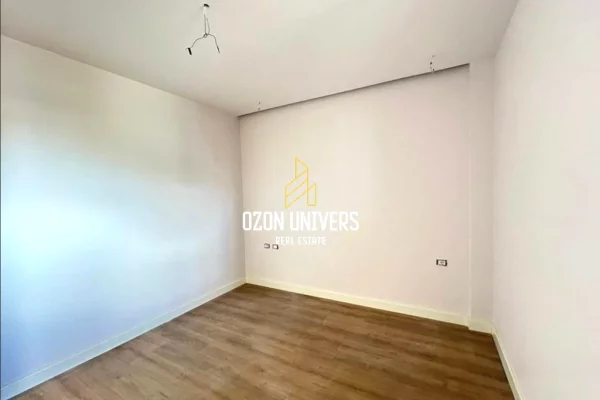 Apartment for sale in Tirana 2+1, Emty