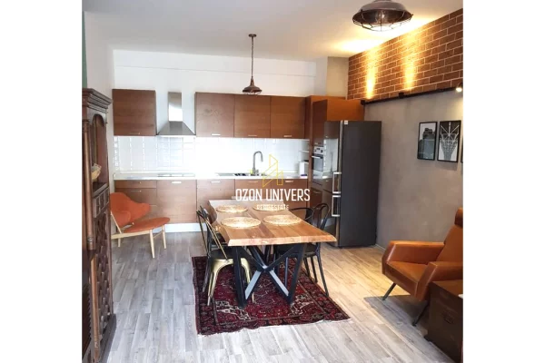 Shtepi ne shitje 2+1 ne Tirane - 250,000 Euro