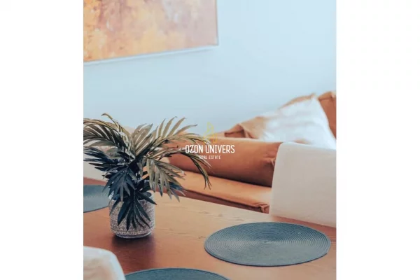 Shtepi me qera 2+1 ne Tirane - 1,000 Euro