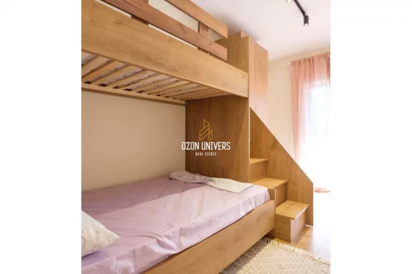 Shtepi me qera Apartament ne Tirane, 2+1, Mobilimi E mobiluar, Pagesa 1,000  Euro.