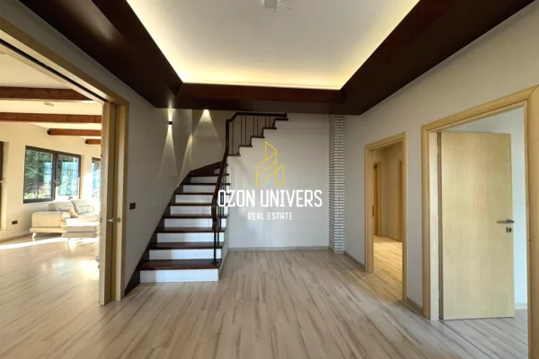 Shtepi me qera 4+1 ne Tirane - 3,000 Euro