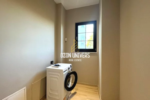 Shtepi me qera Vila Luksoze ne Tirane, 4+1, Mobilimi Pjeserisht e mobiluar, Pagesa 3,000  Euro.