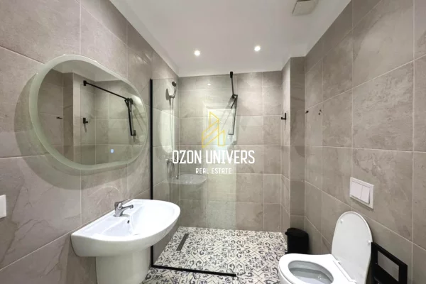 Shtepi me qera Apartament ne Tirane, 1+1, Mobilimi Bosh, pa mobiluar, Pagesa 670  Euro.