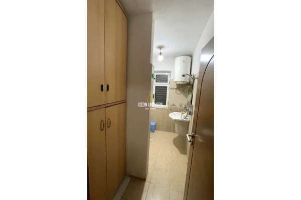 Shtepi me qera Apartament ne Tirane, 1+1, Mobilimi E mobiluar, Pagesa 500  Euro.