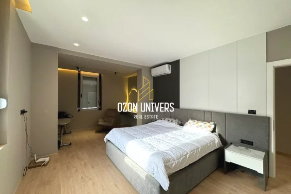 Shtepi me qera Apartament ne Tirane, 3+1, Mobilimi E mobiluar, Pagesa 1,100  Euro.