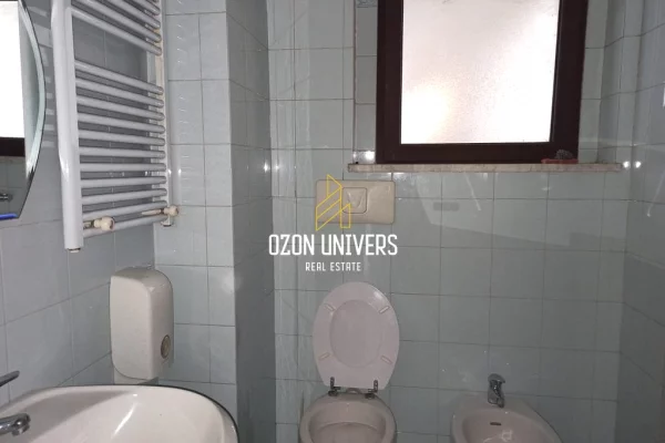 Ambient biznesi per qira ne Qender, prane Toptanit!