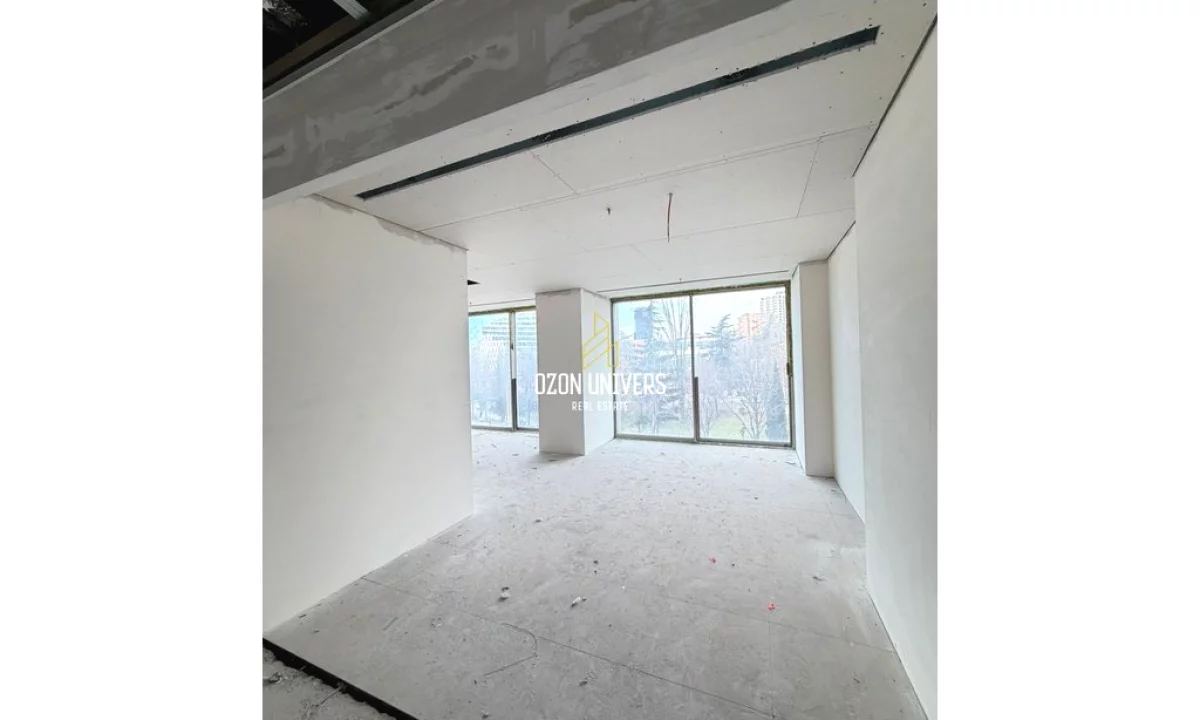 Dy Ambiente biznesi per qira – Jepen Bashke ose Vecmas | Downtown One, Tirane!