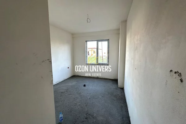 Apartment for sale in Tirana 2+1, Emty