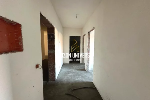 Apartment for sale in Tirana 2+1, Emty