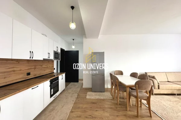 Appartamento in affitto a Tirana 2+1, Arredato