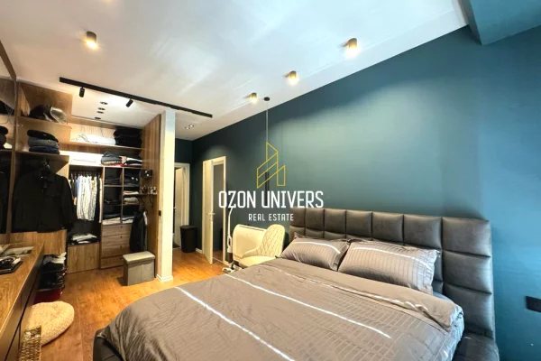 Shtepi ne shitje Apartament ne Tirane, 2+1, Mobilimi E mobiluar, Pagesa 350,000  Euro.