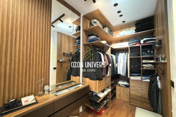 Shtepi ne shitje Apartament ne Tirane, 2+1, Mobilimi E mobiluar, Pagesa 350,000  Euro.