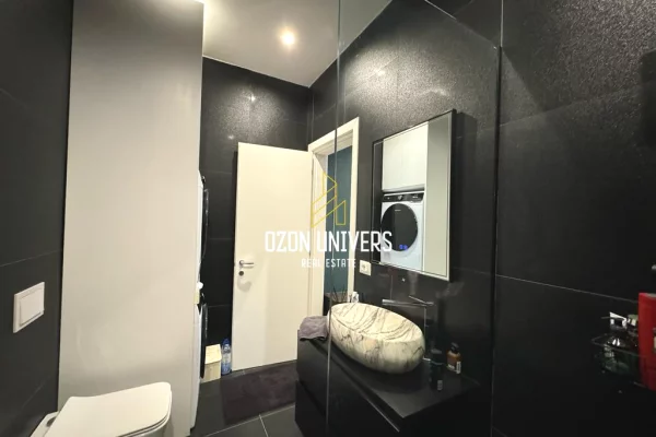 Shtepi ne shitje Apartament ne Tirane, 2+1, Mobilimi E mobiluar, Pagesa 350,000  Euro.