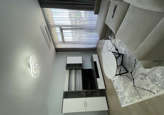 Casa in affitto 1+1 a Tirana - 1,000 Euro