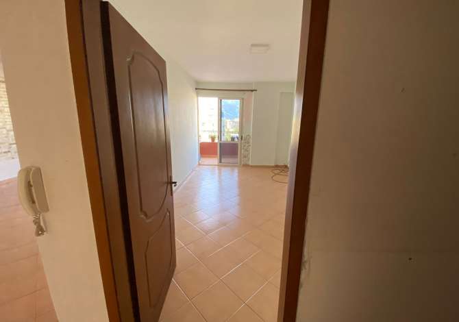 Shtepi ne shitje 2+1 ne Tirane - 175,000 Euro