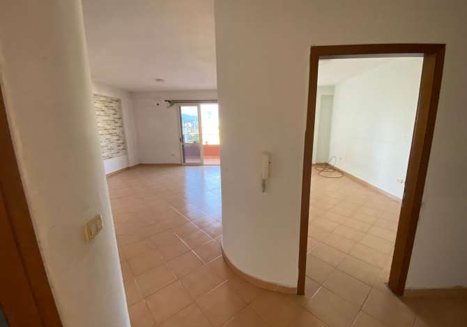 Shtepi ne shitje 2+1 ne Tirane - 175,000 Euro