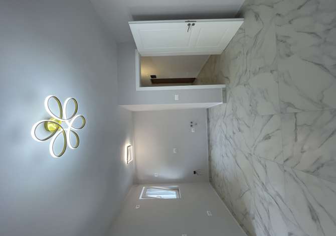 Shtepi ne shitje 1+1 ne Tirane - 160,000 Euro