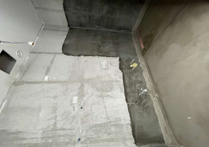 Shtepi ne shitje Apartament ne Tirane, 2+1, Mobilimi Bosh, pa mobiluar, Pagesa 340,000  Euro.