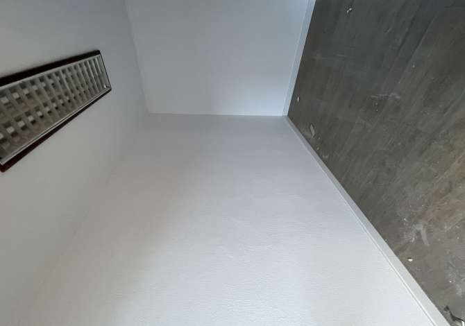 Ambient biznesi me qera 3+1 ne Tirane - 1,200 Euro