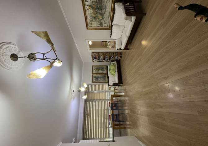 Shtepi ne shitje 2+1 ne Tirane - 200,000 Euro