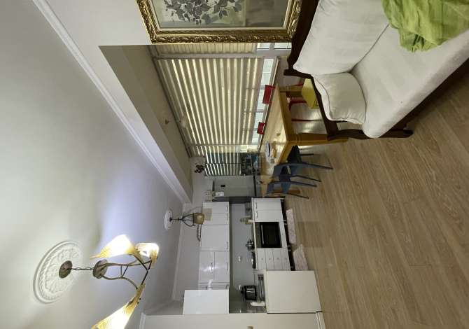Shtepi ne shitje 2+1 ne Tirane - 200,000 Euro