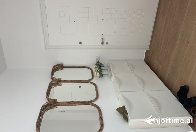Shtepi ne shitje Apartament ne Sarande, 2+1, Mobilimi E mobiluar, Pagesa 275,000  Euro.