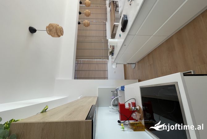 Shtepi ne shitje Apartament ne Sarande, 2+1, Mobilimi E mobiluar, Pagesa 275,000  Euro.