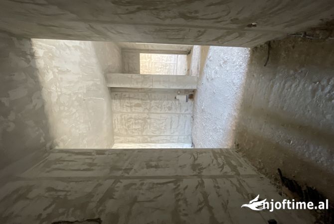 Shtepi ne shitje 2+1 ne Tirane - 240,000 Euro