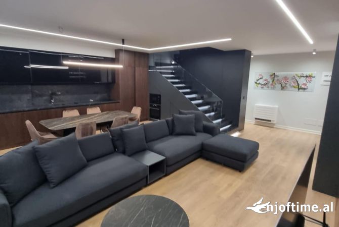 Shtepi ne shitje 3+1 ne Tirane - 523,880 Euro