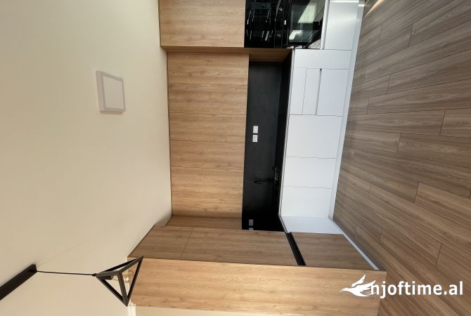 Shtepi me qera 2+1 ne Tirane - 1,500 Euro