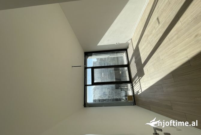 Shtepi me qera 1+1 ne Tirane - 700 Euro