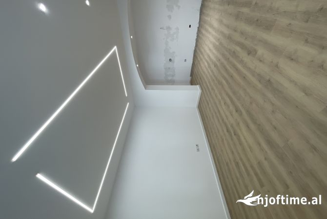 Shtepi ne shitje 2+1 ne Tirane - 170,000 Euro